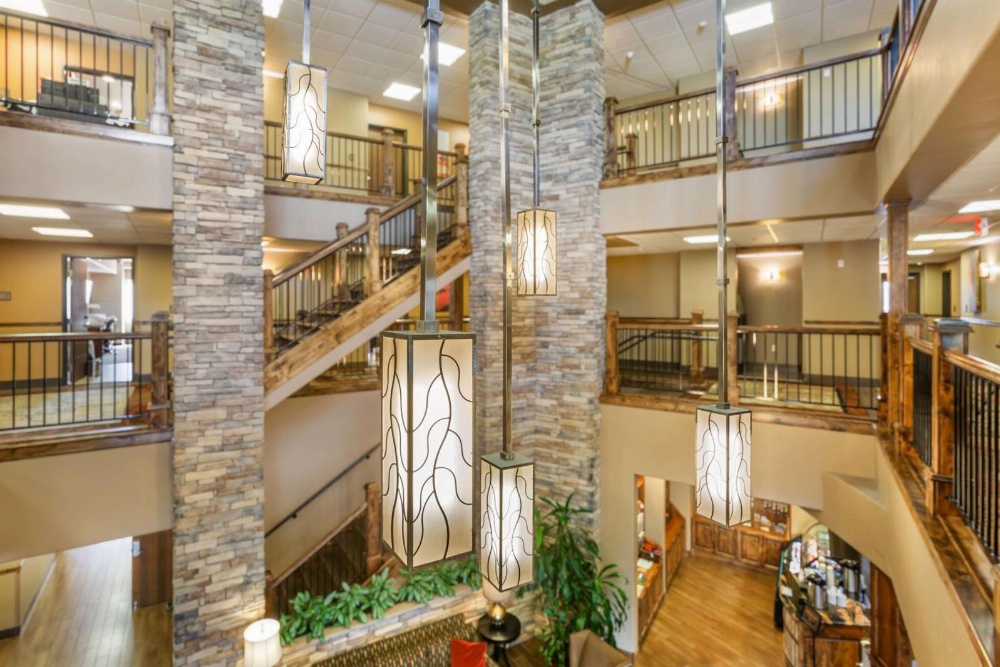 Best Western Premier Ivy Inn & Suites Main image