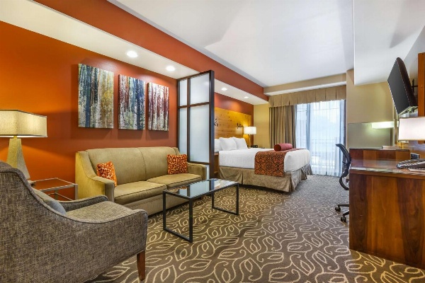 Best Western Premier Ivy Inn & Suites Main image
